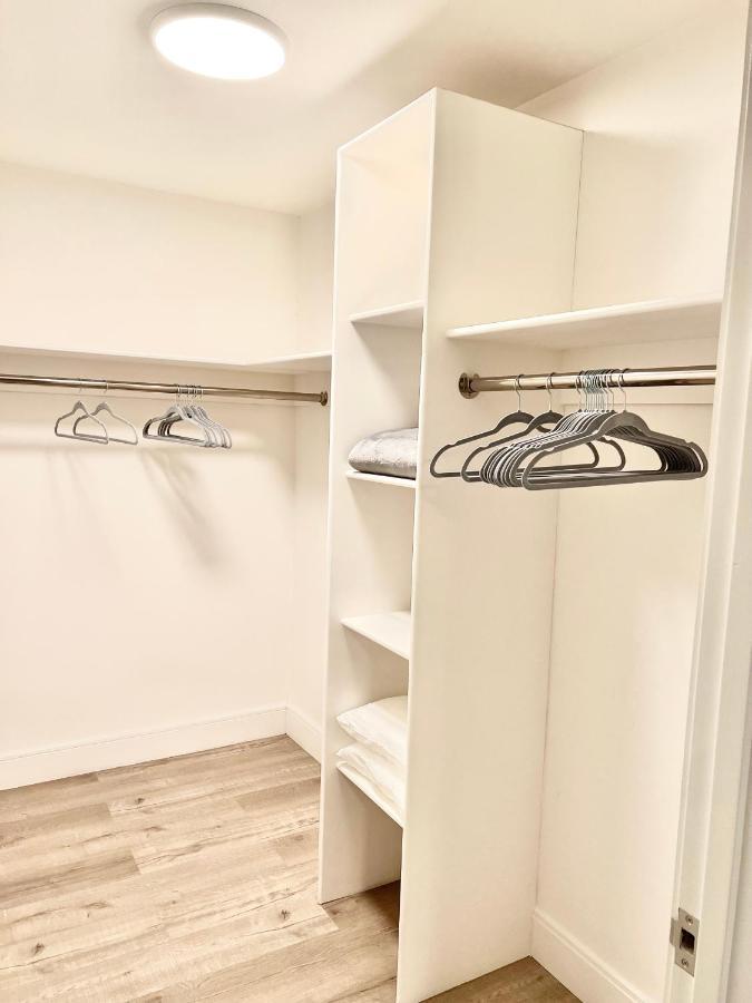 Modern 2 Bed Furnished Apartment In Куинси Экстерьер фото
